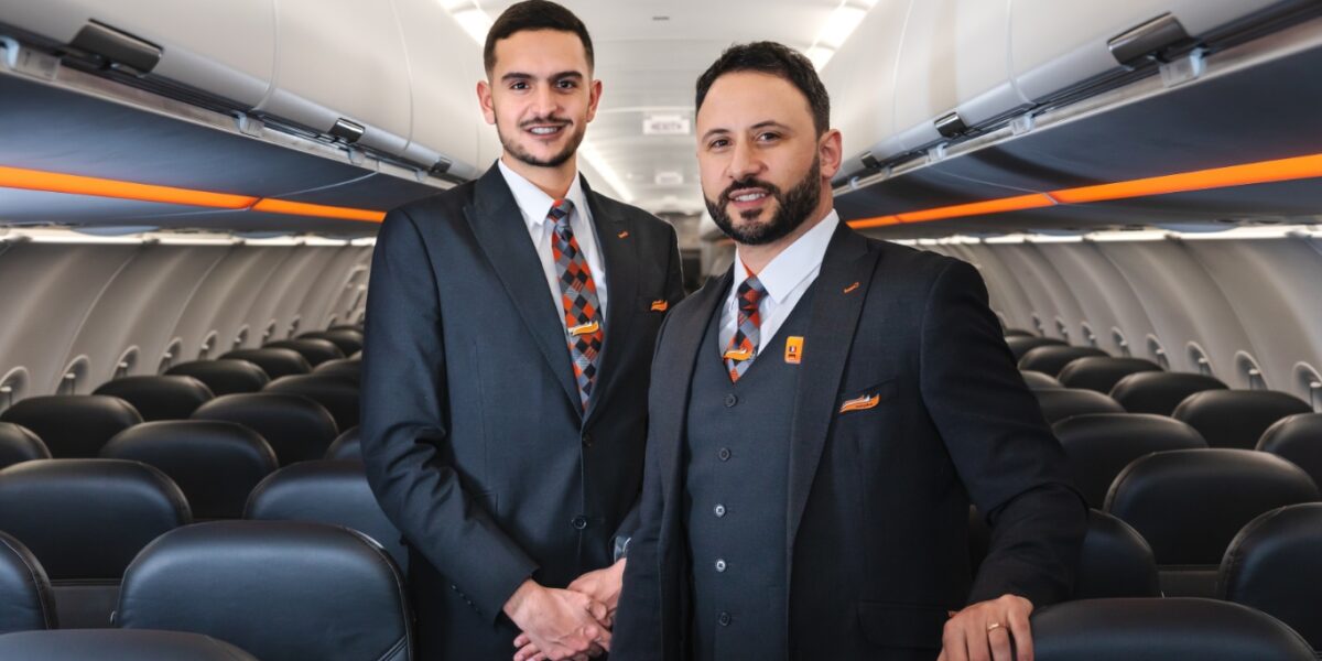 cabin crew air hostess courses qualifications